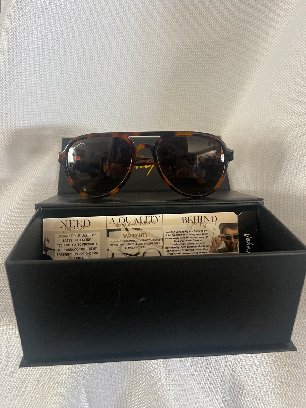 Tortoiseshell Aviator Sunglasses with Brown Lenses